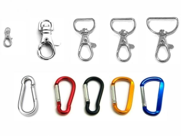 Mosquetões para fitas e porta-chaves